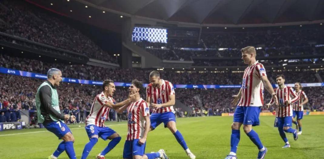 万博manbetx体育-杨幂离婚7年连拿两大资源